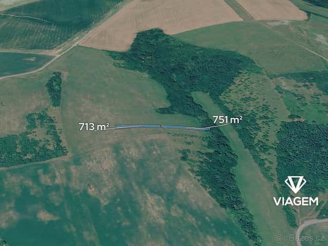 Pole 1 464 m², okres Uherské Hradiště