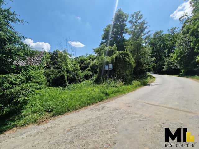 Prodej stavebního pozemku o velikosti 234 m2 v obci Močovice, okres Kutná Hora