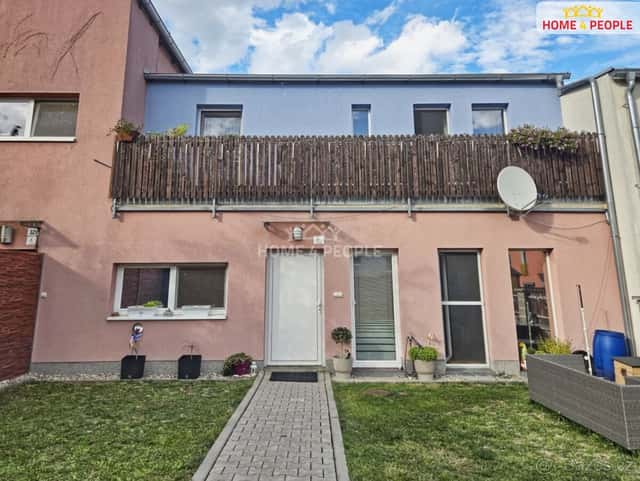 Prodej bytu 3+kk 67m2 se zahradou 120m2, Popůvky, ul. Rosick, Brno venkov, okres Brno-venkov