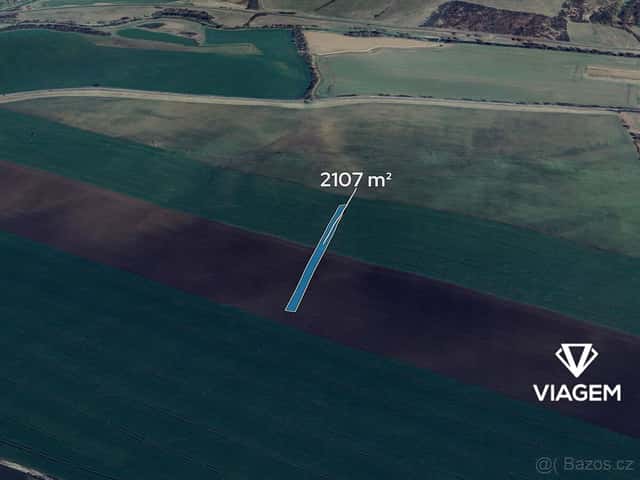 Pole 2 107 m², okres Uherské Hradiště
