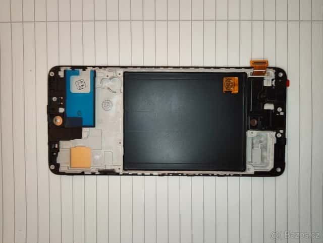 LCD displej s rámem + zadní kryt pro Samsung Galaxy A51 5G (, Praha 6