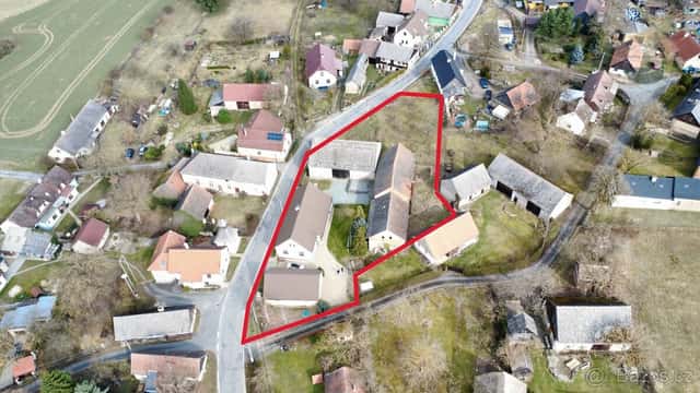 Prodej unikátního areálu pro svatby, penzion a cykloturistik, okres Rokycany