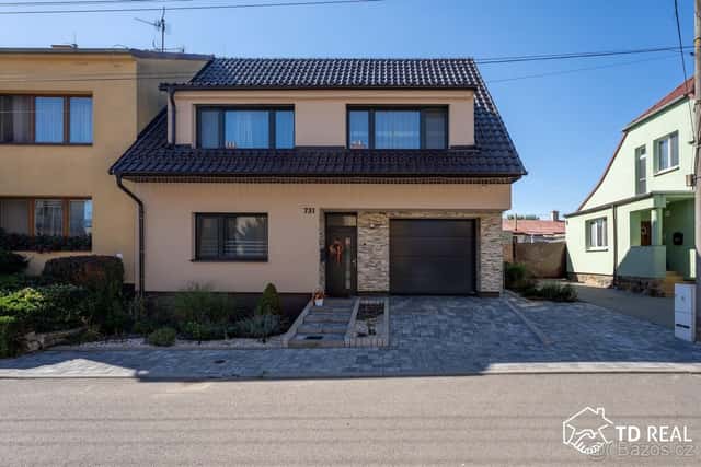 Prodej rodinného domu 207 m², Syrovice, ev.č. 01043, Brno venkov, okres Brno-venkov