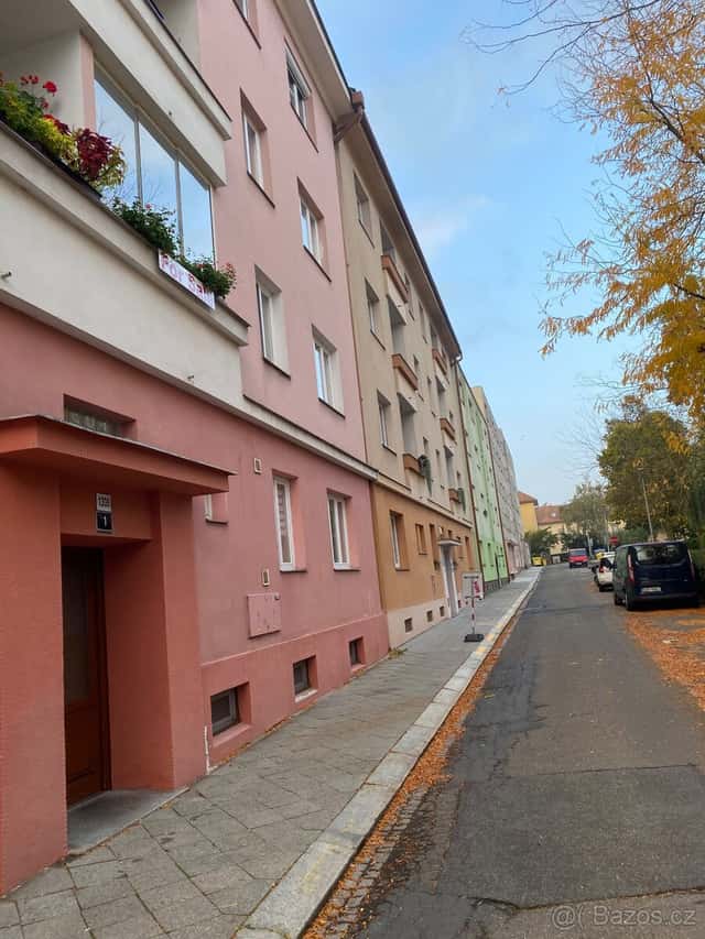 Prodám cihlový byt 2+1 se zasklenou lodžií, okres Kroměříž