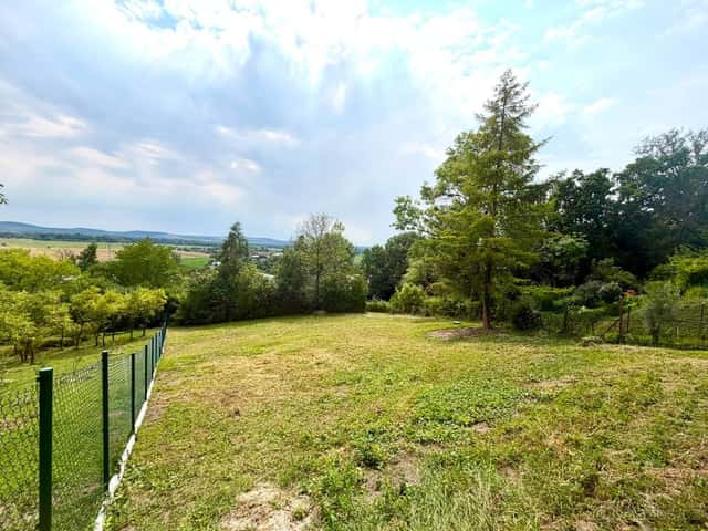 Prodej stavebního pozemku, okres Kolín