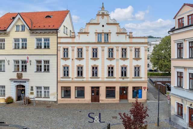Pronájem obchodního prostoru 196 m², Česká Kamenice, okres Děčín