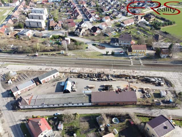 Prodej výrobního prostoru napojený na fotovoltaickou elektrá, okres Jičín