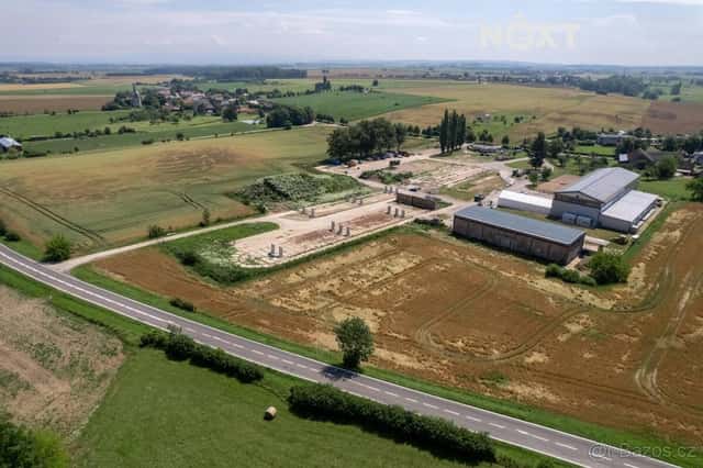 Prodej pozemek Komerční, 37785㎡, okres Hradec Králové
