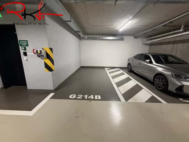 Pronájem, garážové stání, Holešovice, Praha, Praha 7