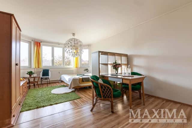 Byt 1+kk o ploše 32 m2 - Praha, Letňany, Praha 10