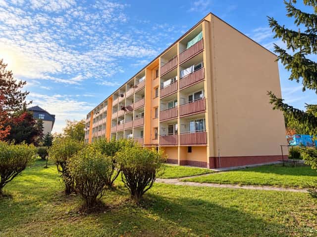 Byt 1+1, 42 m² s lodžií – Hradec Králové, ul. K Sokolovně., okres Hradec Králové