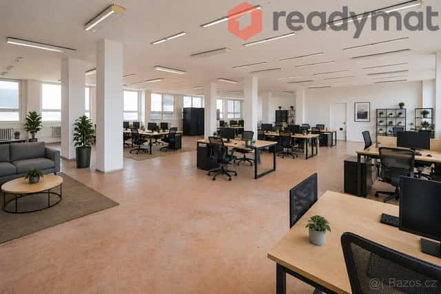 Pronájem komerční prostory 430 m2 v 1. NP, Bzenec, okres Hodonín