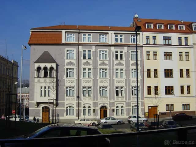 Kancelář 15m2 k pronajmu ihned, Praha 3