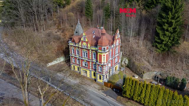Prodej nájemního domu, 400 m², okres Jablonec nad Nisou