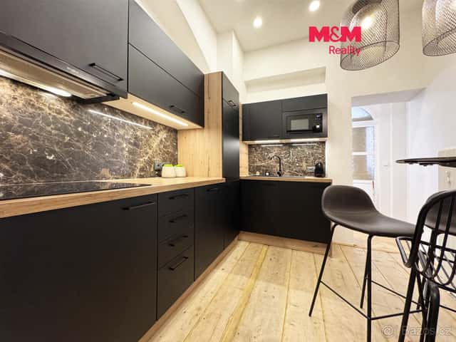 Pronájem bytu 2+1, 51 m², Karlovy Vary, ul. Tržiště, okres Karlovy Vary