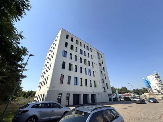 PRONÁJEM NOVĚ VYBUDOVANÉ KANCELÁŘE O CP 18,20 M2 V BRNĚ, okres Brno-město