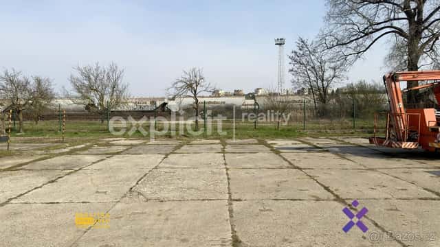 Pronájem pozemku pro komerční využití 100 m², Kunovice, okre, okres Uherské Hradiště
