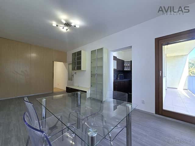 Pronájem bytu 3+kk 65 m2 v Týnci nad Sázavou, okres Benešov