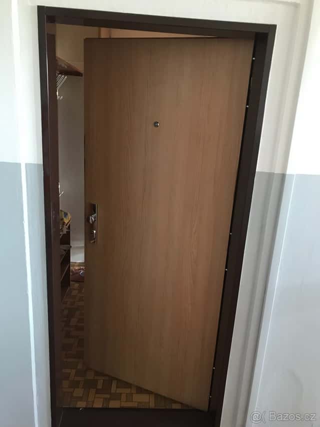 Já, byteček, 4+1, cca 110 m2, na Mělníku, jsem volný., okres Mělník