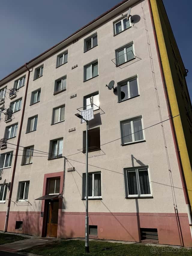 Pronájem 2+1 54m2 po rekonstrukci, okres Sokolov
