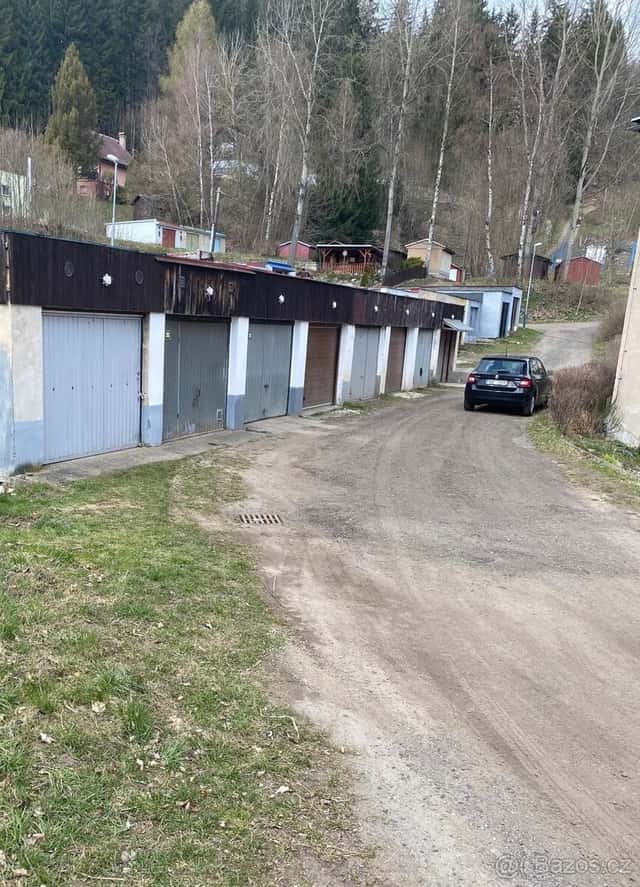 Pronájem garáže v Tanvaldu, okres Jablonec nad Nisou