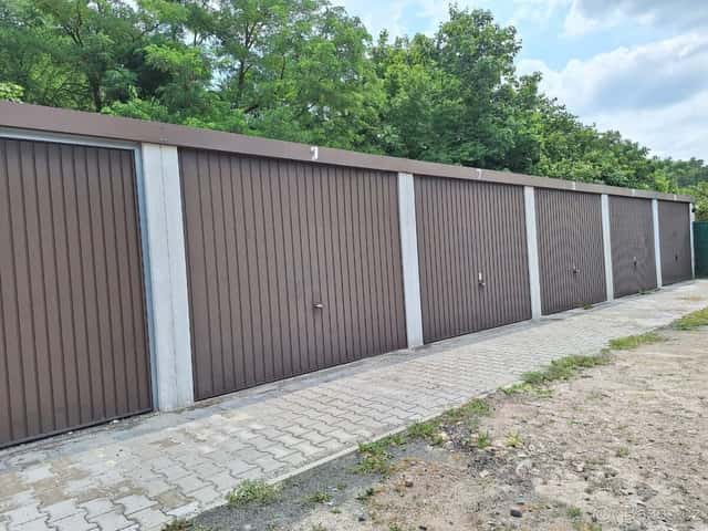 GARÁŽE PRONÁJEM, okres Nymburk
