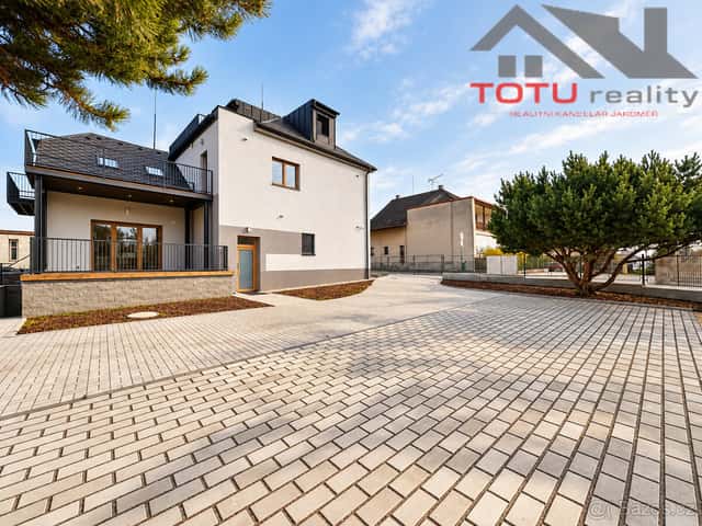 Pronájem bytu 2+kk, 73,5 m2, Černožice nad Labem, okres Hradec Králové