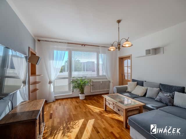 Prodej bytu 4+1 se zasklenou lodžií Brno-Bohunice, okres Brno-město