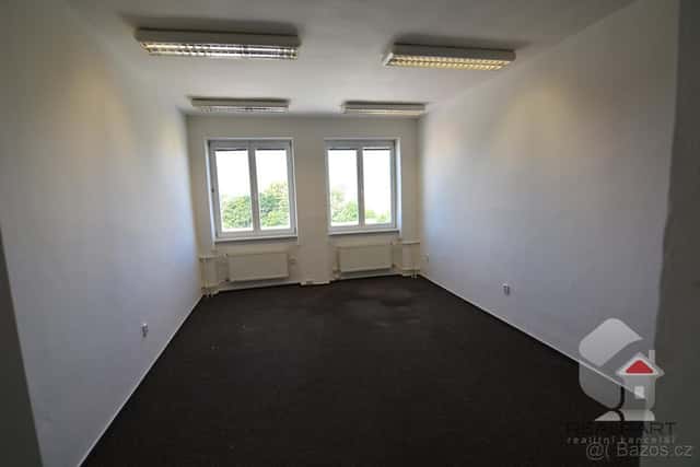 Nabízíme k pronájmu kancelář o výměře 22 m2, obec Brno - Čer, okres Brno-město