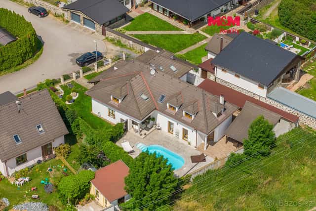 Prodej rodinného domu, 360 m², Odolena Voda, Za Klokočkou, okres Praha-východ