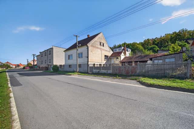 Prodej rodinného domu s projektem a stavebním povolením, poz, okres Plzeň-jih