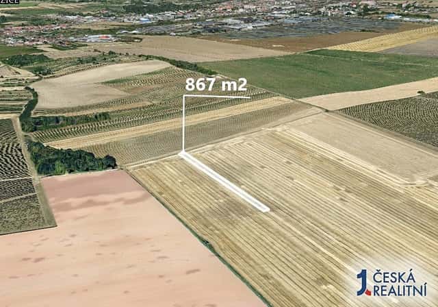 Pole 867 m², okres Hodonín