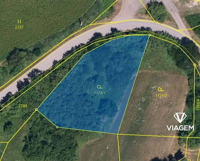 Spekulační - rezidenční 1 492 m², okres Znojmo