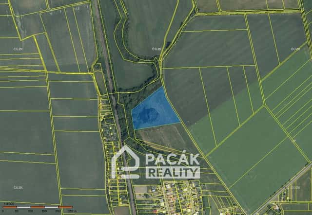 Prodej pozemku, 15 995 m² - Kožušany-Tážaly - Kožušany, okres Olomouc