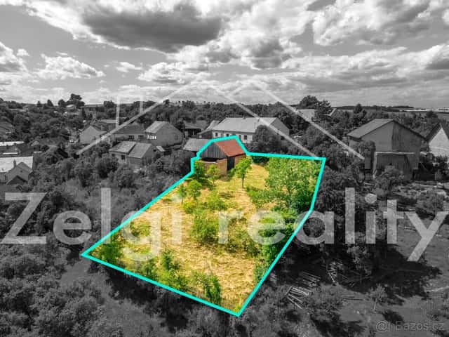 Jedinečný svahovitý pozemek 1159 m², Maršov – klid a výhledy, Brno venkov, okres Brno-venkov