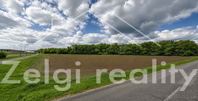 Komerční pozemek 14 000 m² pro výrobu a podnikání | Hrušovan, okres Znojmo