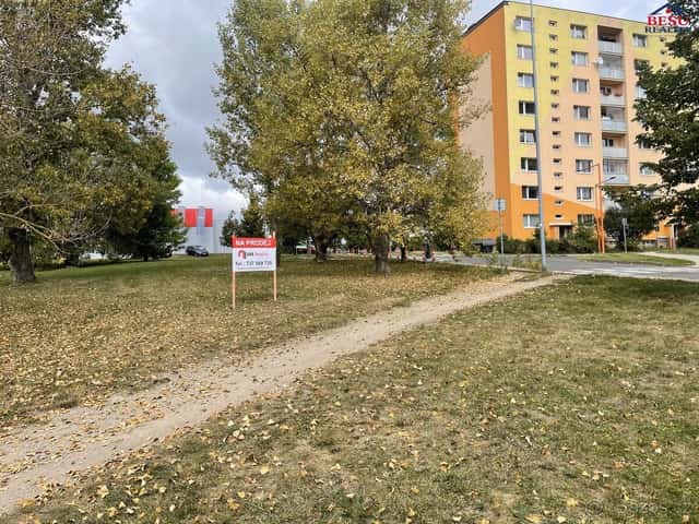 Prodej pozemku 961 m2 v centru České Lípy - Špičák, okres Česká Lípa