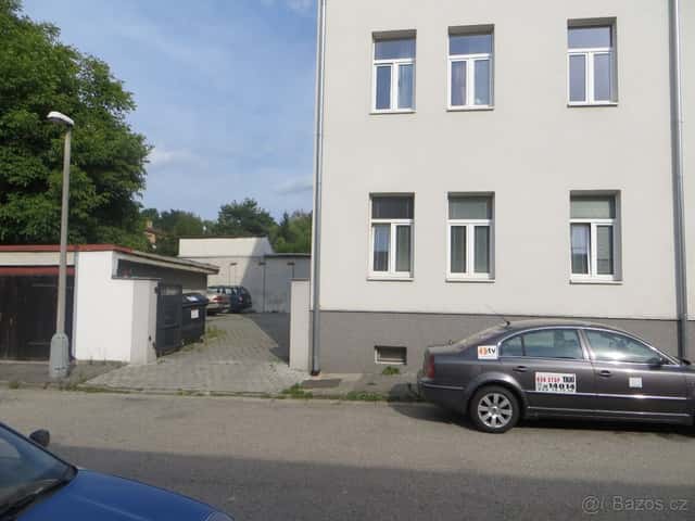 Parkovací stání -- České Budějovice, okres České Budějovice