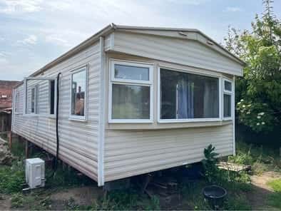 Velký mobilheim/mobilní dům 11x3,7, okres Brno-město