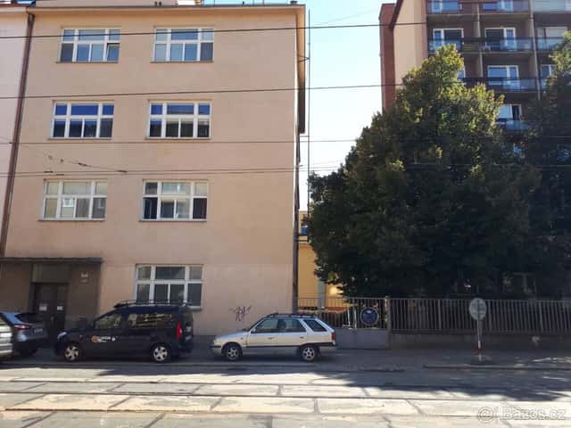Pronájem parkovacího stání ve dvoře - Brno - Vranovská, okres Brno-město