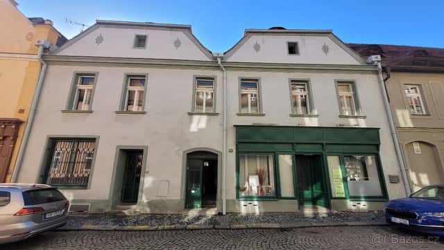 Pronájem obchodních prostor v Žatci, okres Louny