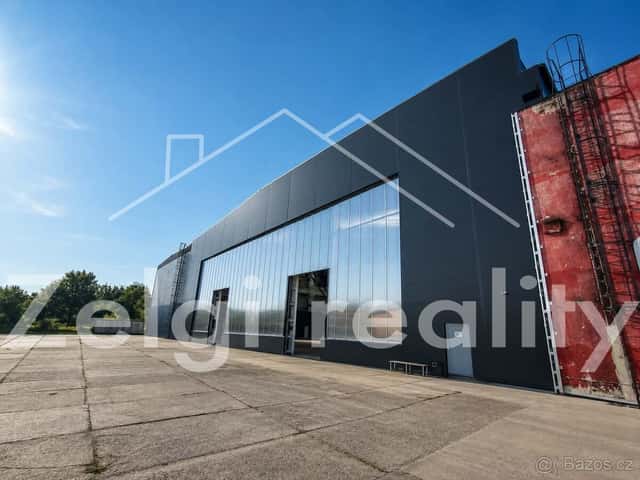 Průmyslová hala 5 300 m² s výškou 15 m | Veselí nad Moravou, okres Hodonín