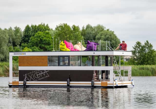Houseboat / hausbót, okres Praha-západ