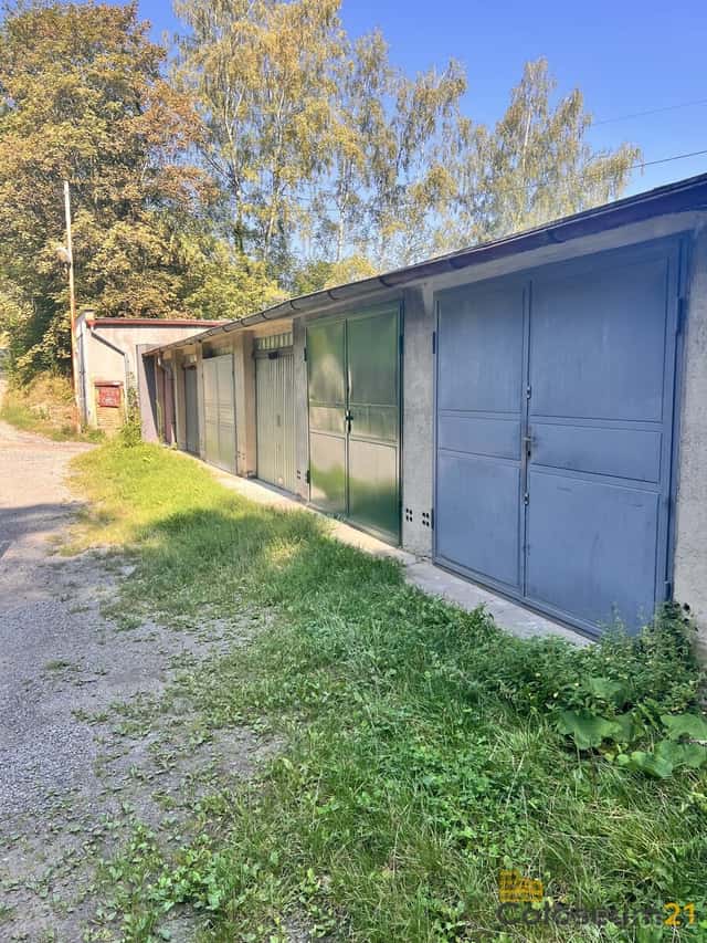 Pronájem garáže, 18 m² , Kolmistrova, Kladno, ev.č. 00465, okres Kladno
