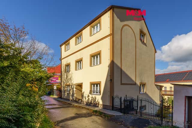 Prodej nájemního domu, 402 m², Karlovy Vary, ul. Dlouhá, okres Karlovy Vary