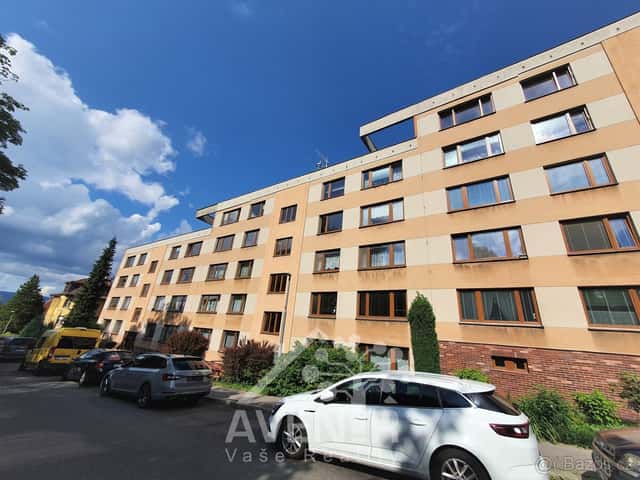 Pronájem bytu 1+1 s lodžií, 42 m², Nerudova ul., Jablonec na, okres Jablonec nad Nisou