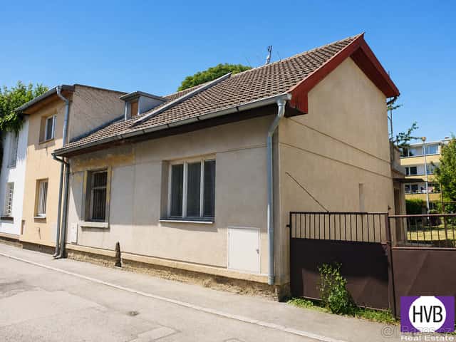 Prodej RD se zahradou, užitná plocha 58 m2/terasa/sklep, poz, Praha 9