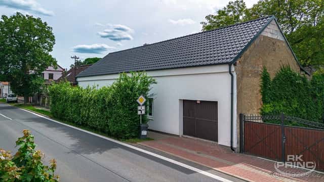 Rodinný dům 4+kk na pozemku 581 m2, Dvorce, Lysá nad Labem,, okres Nymburk