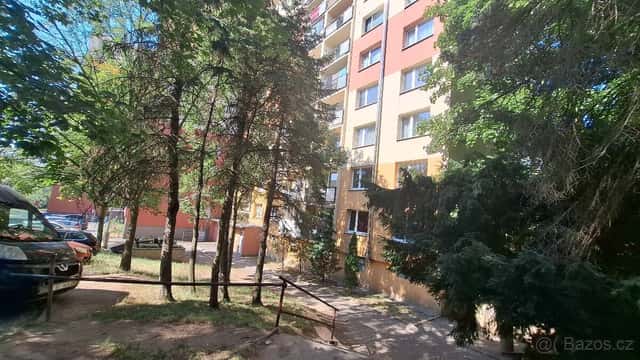 Pronájem bytu 2+1, s balkonem, ul. Dřínovská, Chomutov, okres Chomutov