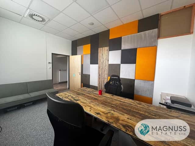Pronájem komerčního objektu 248 m² – kanceláře, sklad a výro, okres Olomouc